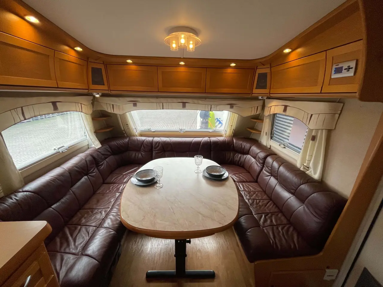 Billede 10 - 2008 - Kabe Royal 560 XL/KS
