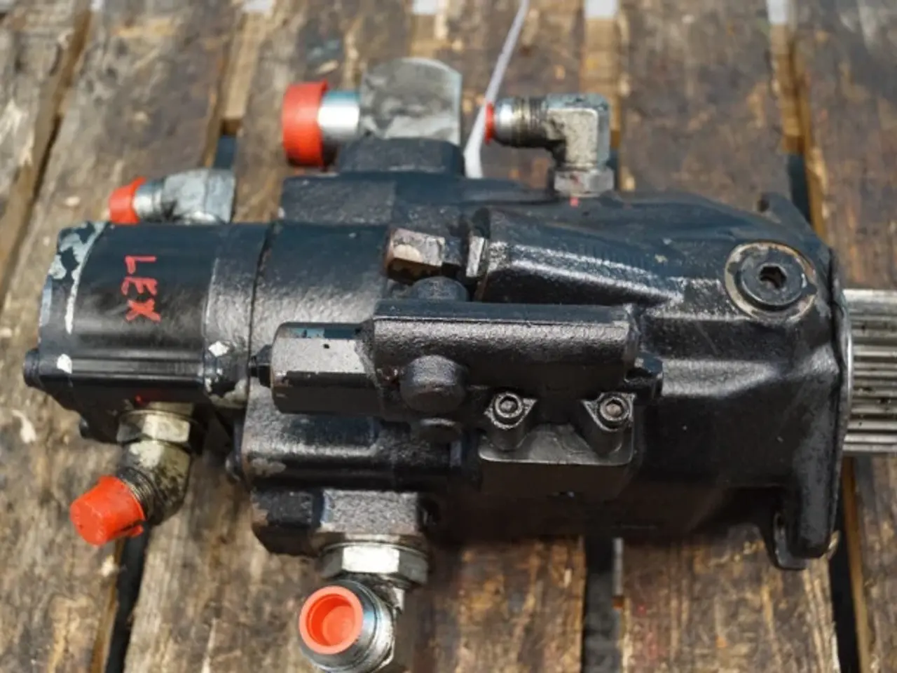 Billede 4 - MacDon D60 Hydraulikpumpe 187517