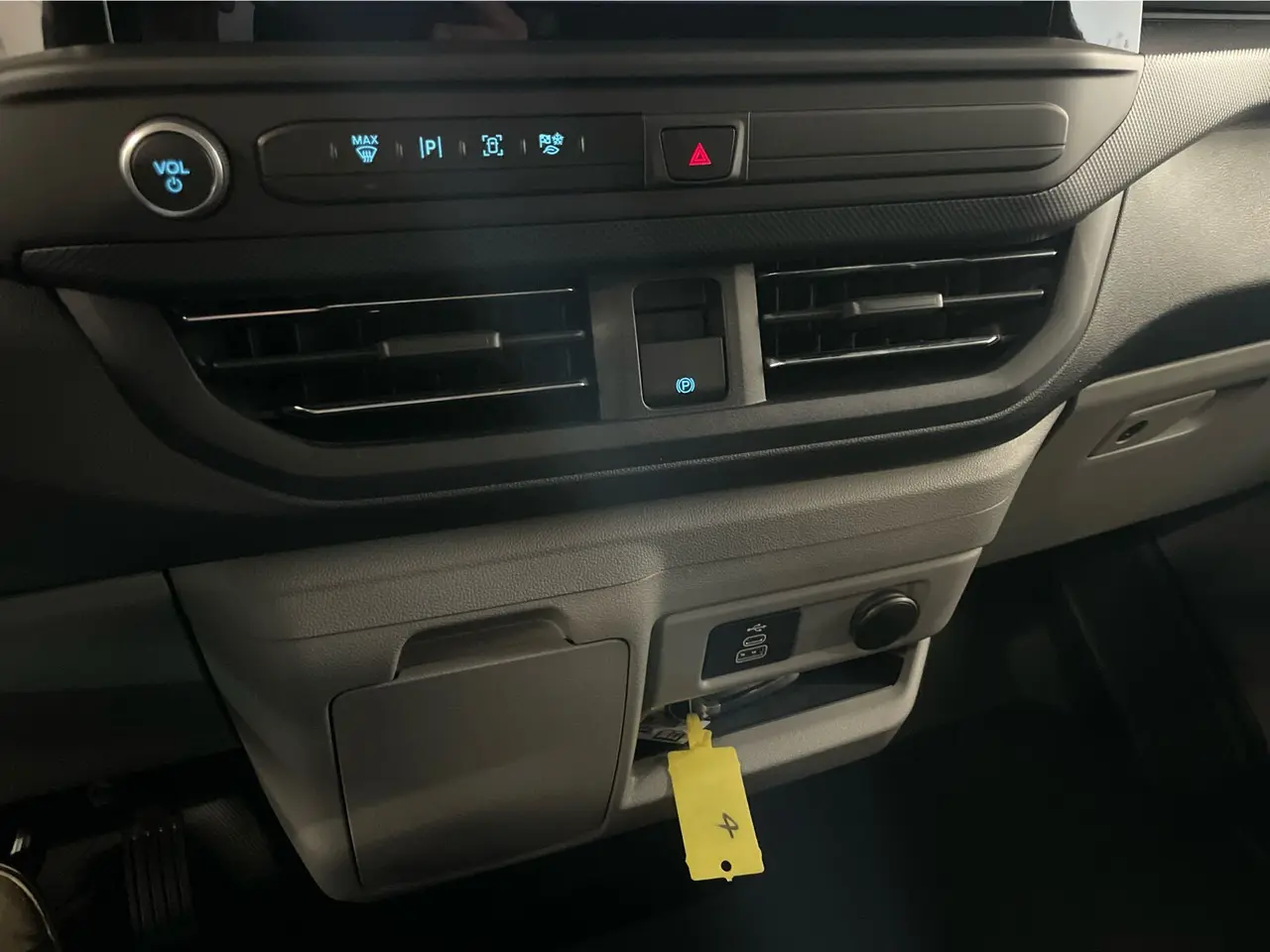 Billede 13 - Ford E-Transit Custom 320 L1 71 Limited