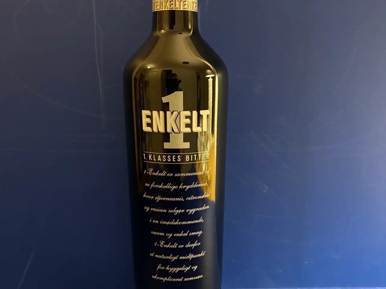 Billede 1 - EN FLASKE “EN ENKELT”. 70 CL. 35%.