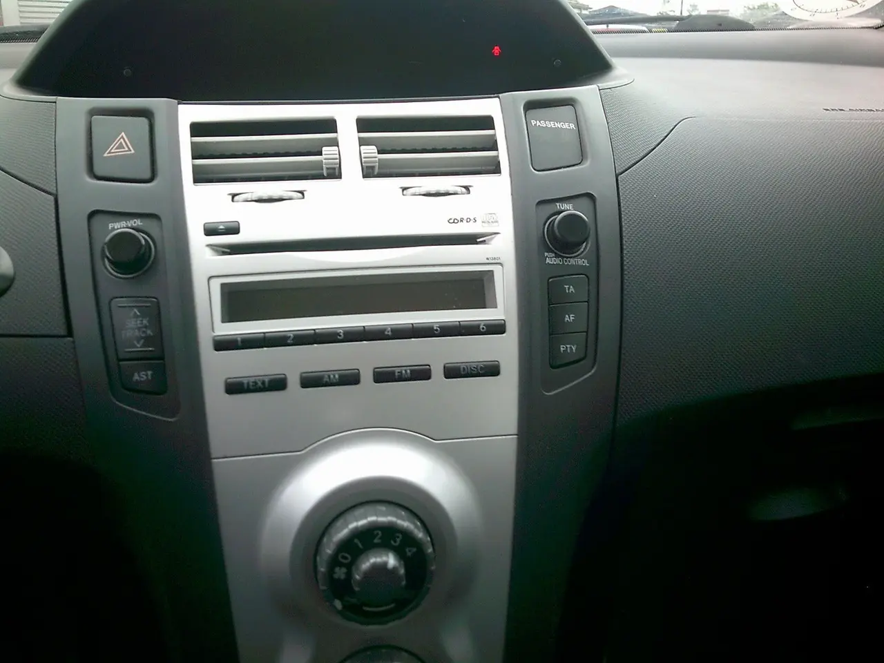Billede 9 - Toyota Yaris 1,0 Luna