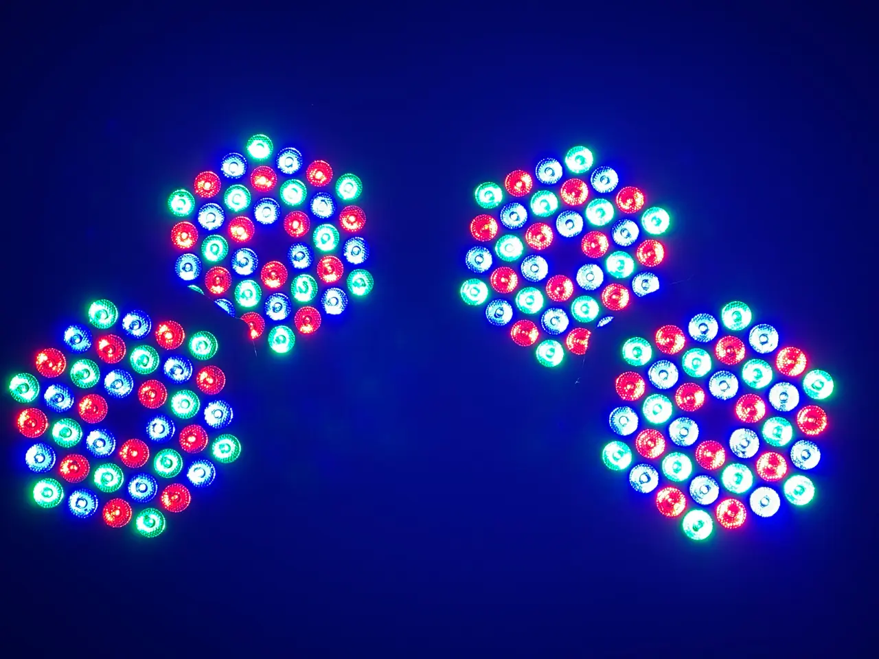Billede 3 - Par lamper RGB 36 - Nye