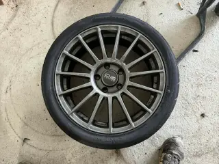 2 x 18" OZ Alufælge med Semi-slicks