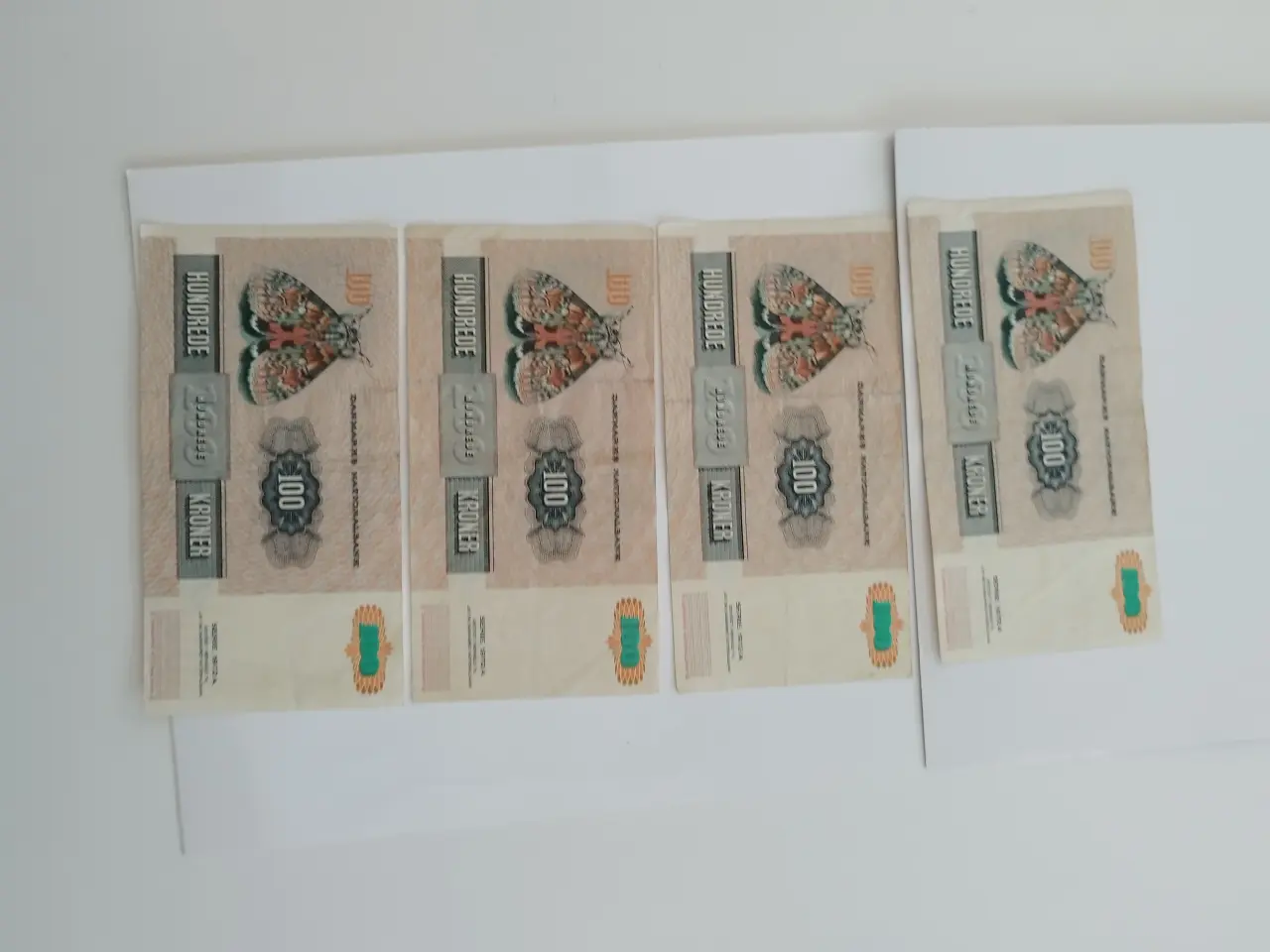 Billede 3 - 100 💯 Hundrede Kroner. 4 STK