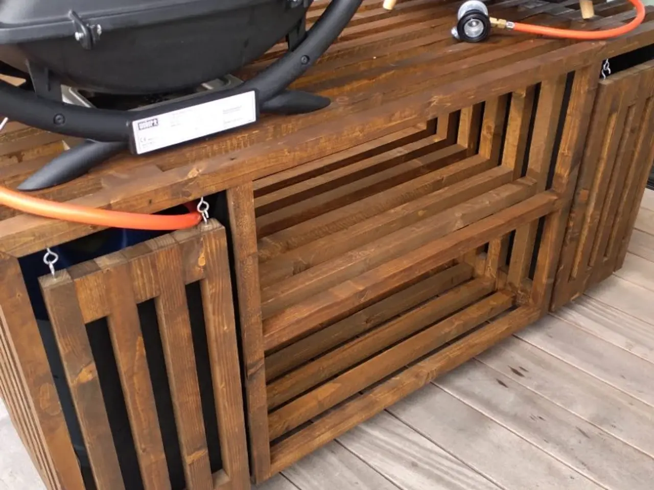 Billede 11 - Grillbord med gas skjuler på mål.