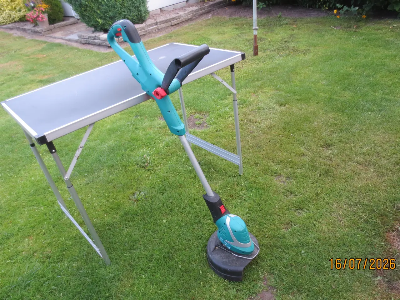 Billede 1 - 1 stk Bosch Batteri Græstrimmer model 18-260