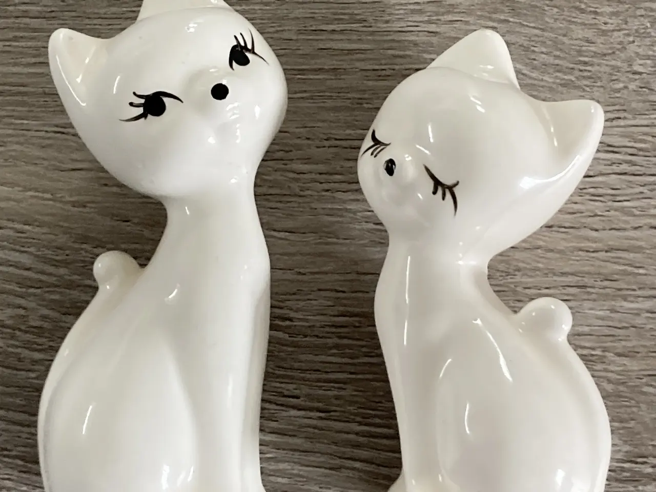 Billede 2 - Katte i porcelæn 