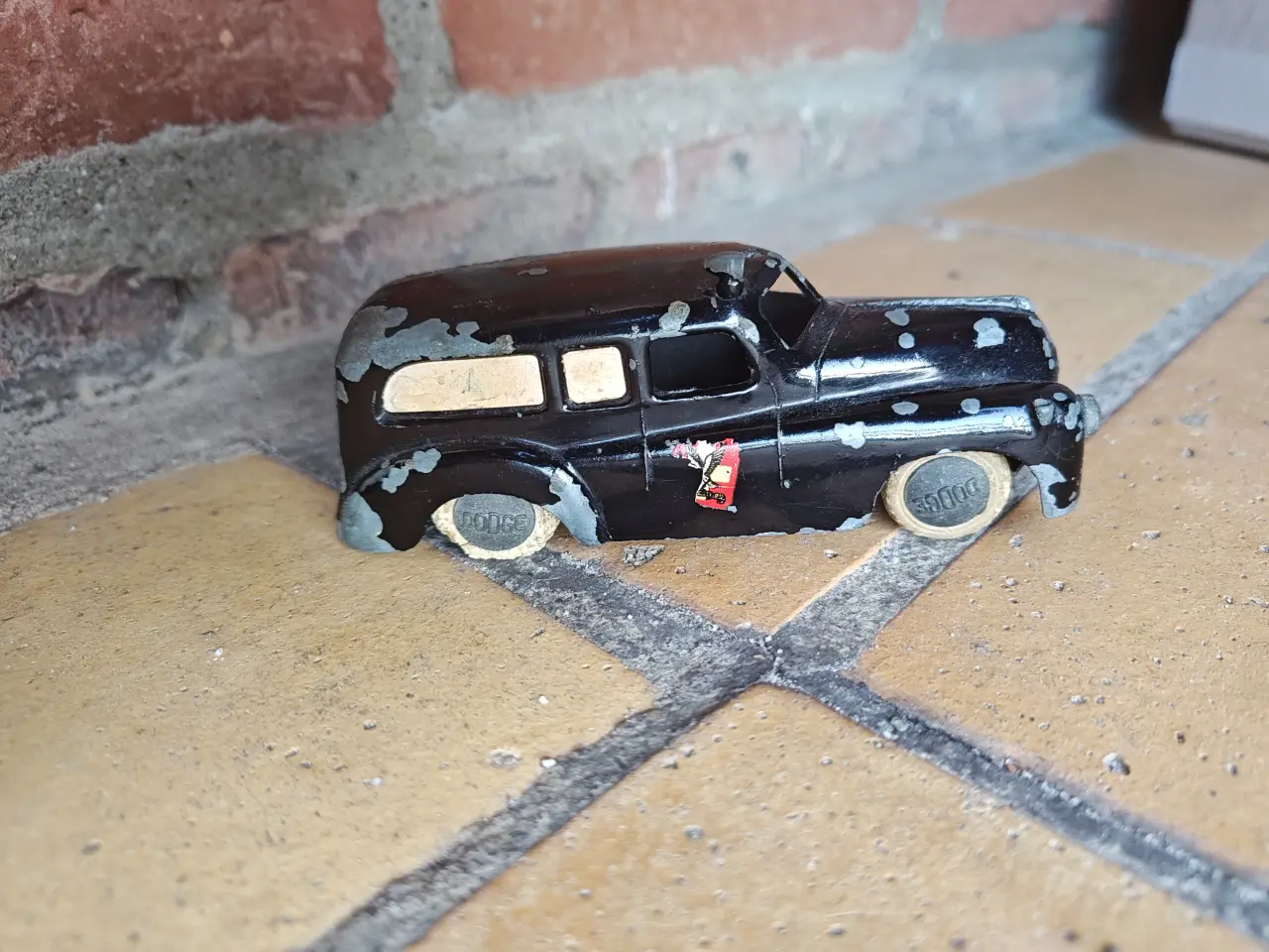 Billede 4 - Tekno Ambulance H Lange Dodge