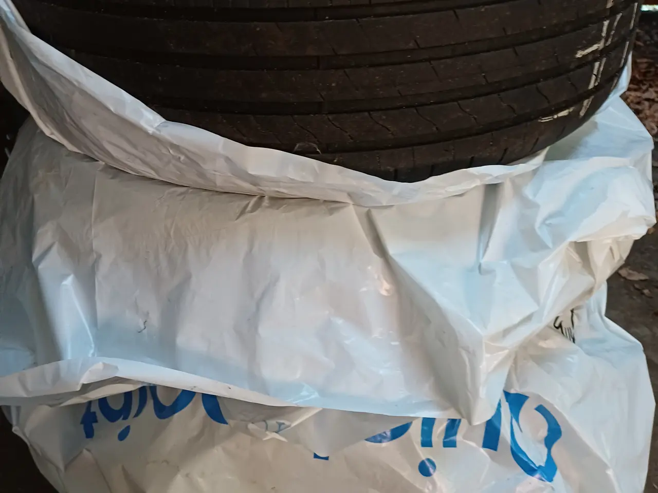 Billede 1 - sommerdæk Goodyear 215/55 R17 98 W sælges