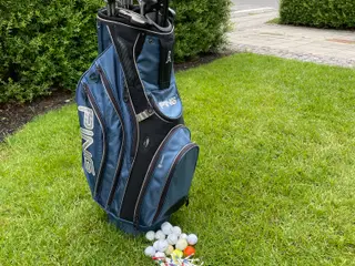 Ping Golfbag med div udstyr