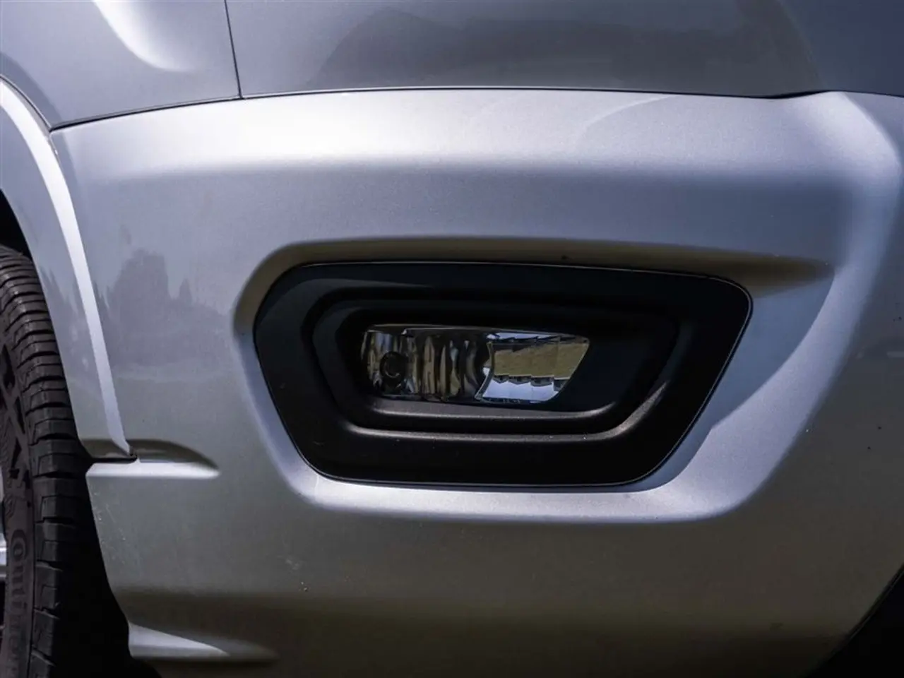 Billede 41 - 2022 - Benimar Tessoro 488 NK Rummelig camper med face-to-face siddegruppe