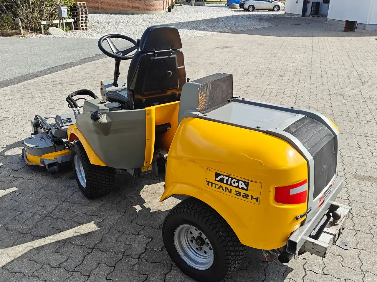 Billede 5 - Stiga TITAN 32 H