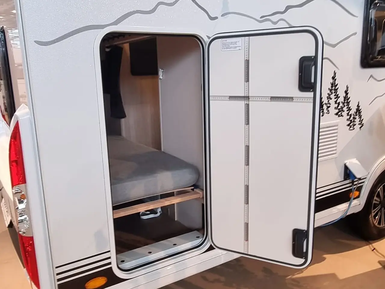 Billede 7 - Bürstner Premio 495 TK Black. 