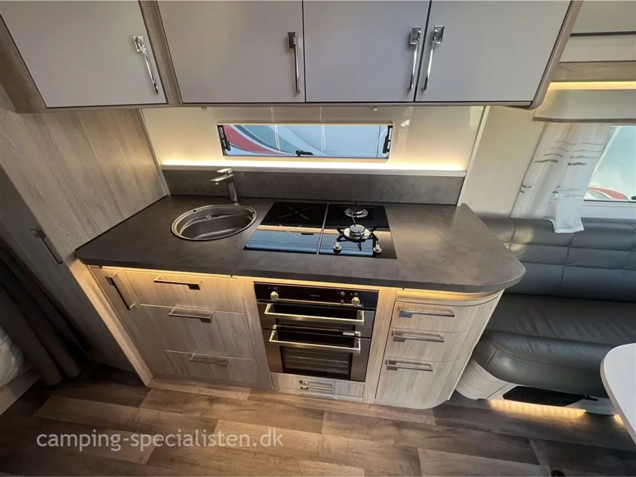 Billede 3 - 2022 - Kabe Imperial 600 XL KS Kabe Imperial 600 XL KS 2022 - Se den nu hos Camping-Specialisten.dk