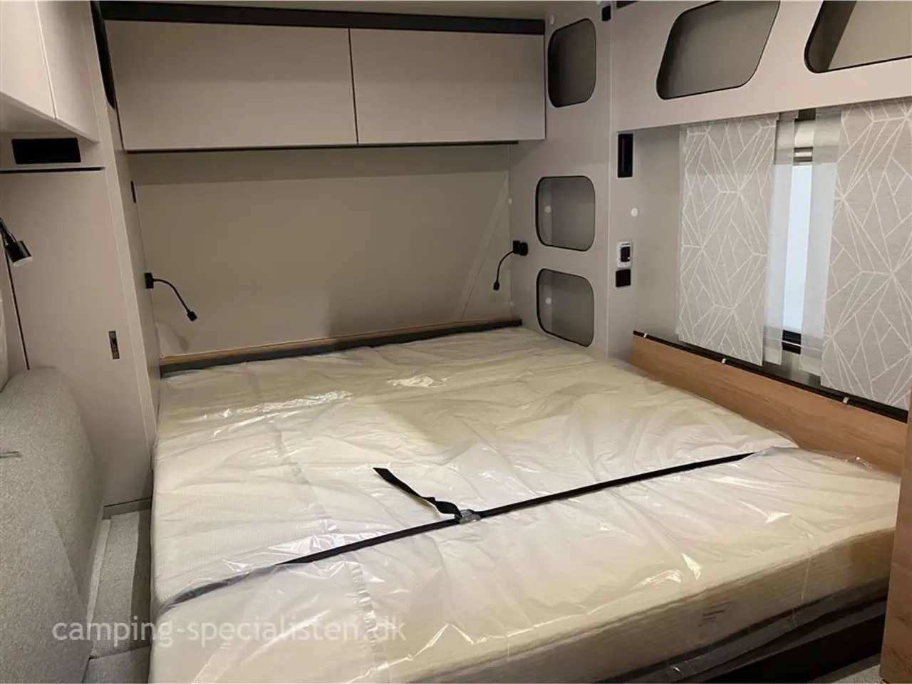 Billede 5 - 2024 - Knaus Yaseo 340 PX   Helt ny model fra Knaus Yaseo 340 PX 2024 (kun 218 bred) - kan ses hos Camping-Specialisten .dk