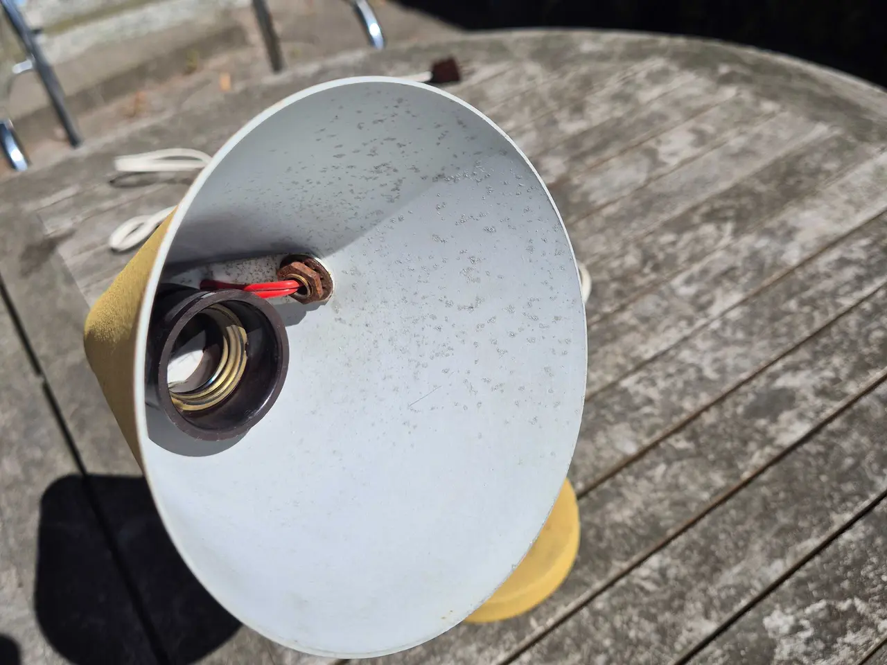 Billede 9 - Gul bordlampe i krympelak 