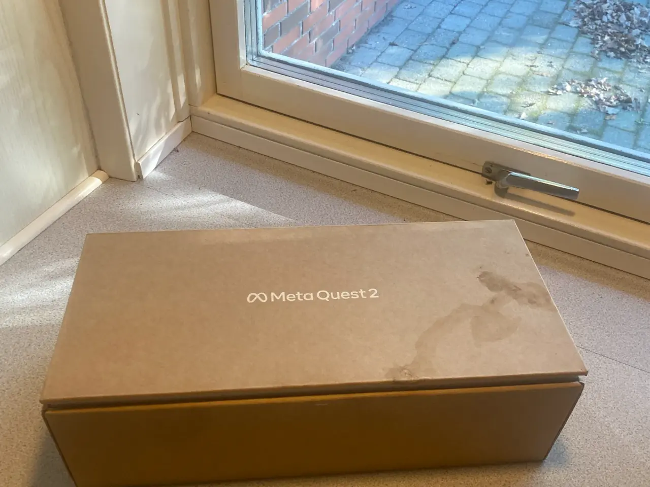 Billede 5 - Vr briller Meta Quest 2 med 2 controller hvid