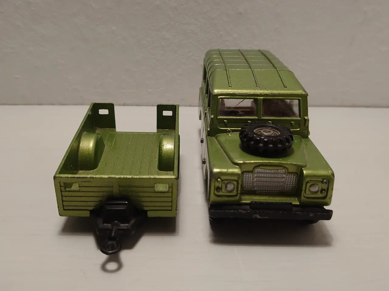 Billede 4 - Corgi WB 109 Land Rover med trailer. 1:36
