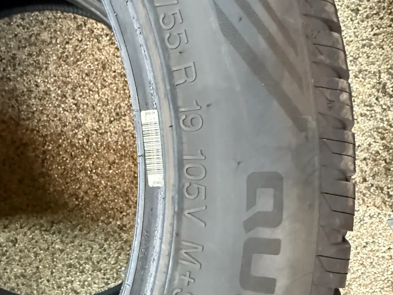 Billede 4 - Vredestein helårsdæk 235/55 R19