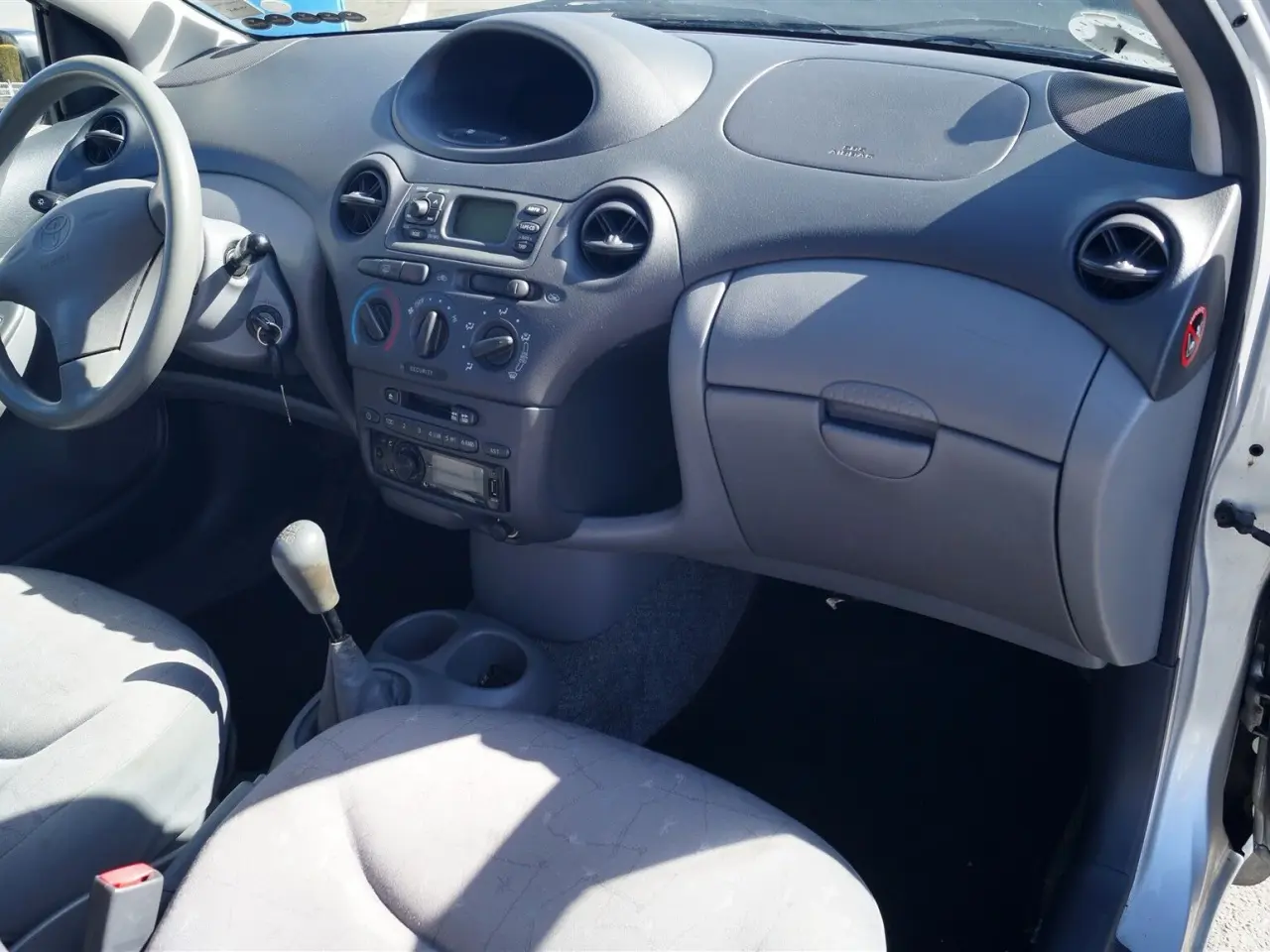 Billede 12 - Toyota Yaris 1,0 Linea Terra 68HK 3d