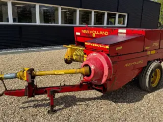 New Holland 376