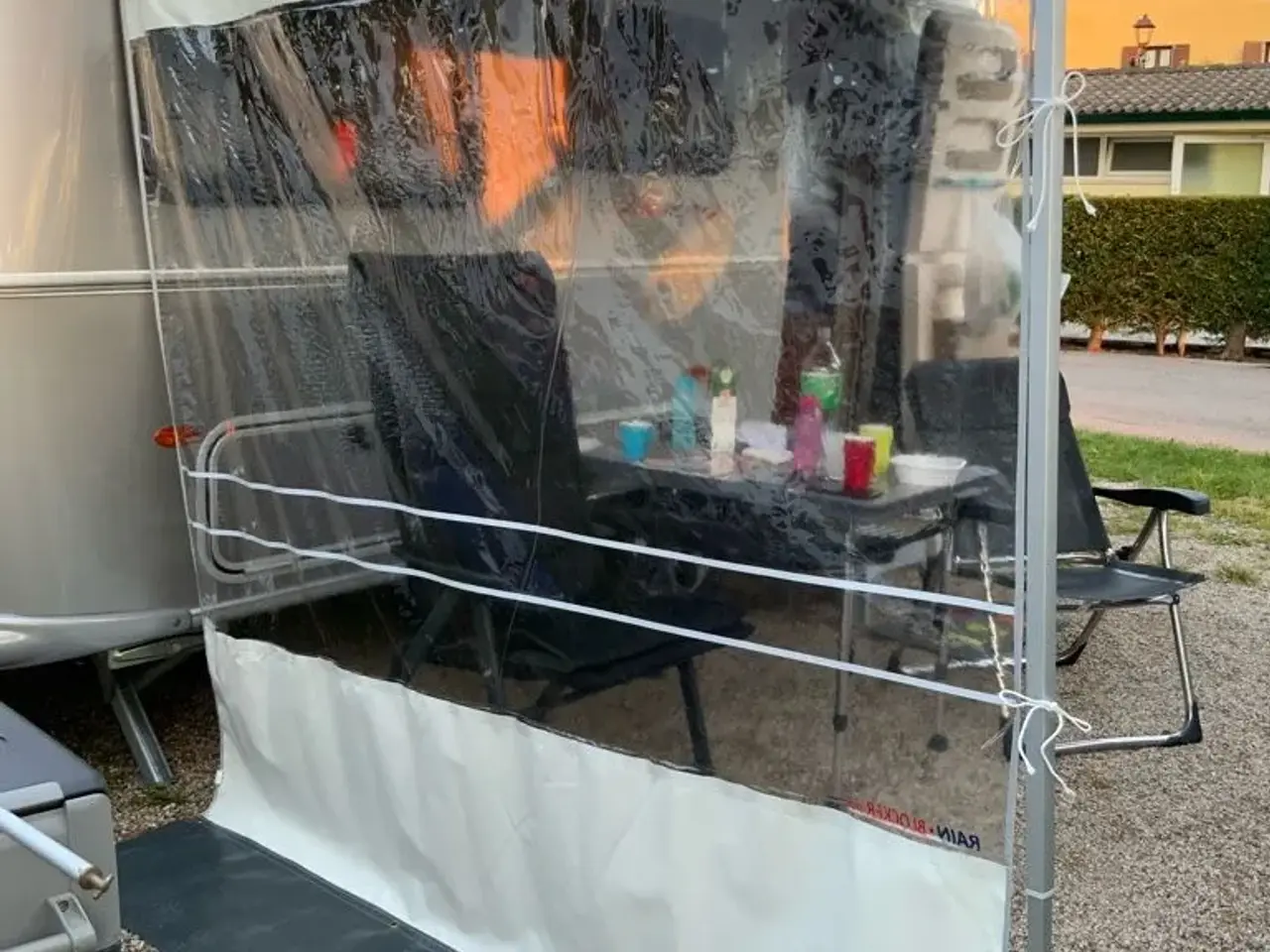 Billede 1 - Thule Rainblocker g2 til campingvogn