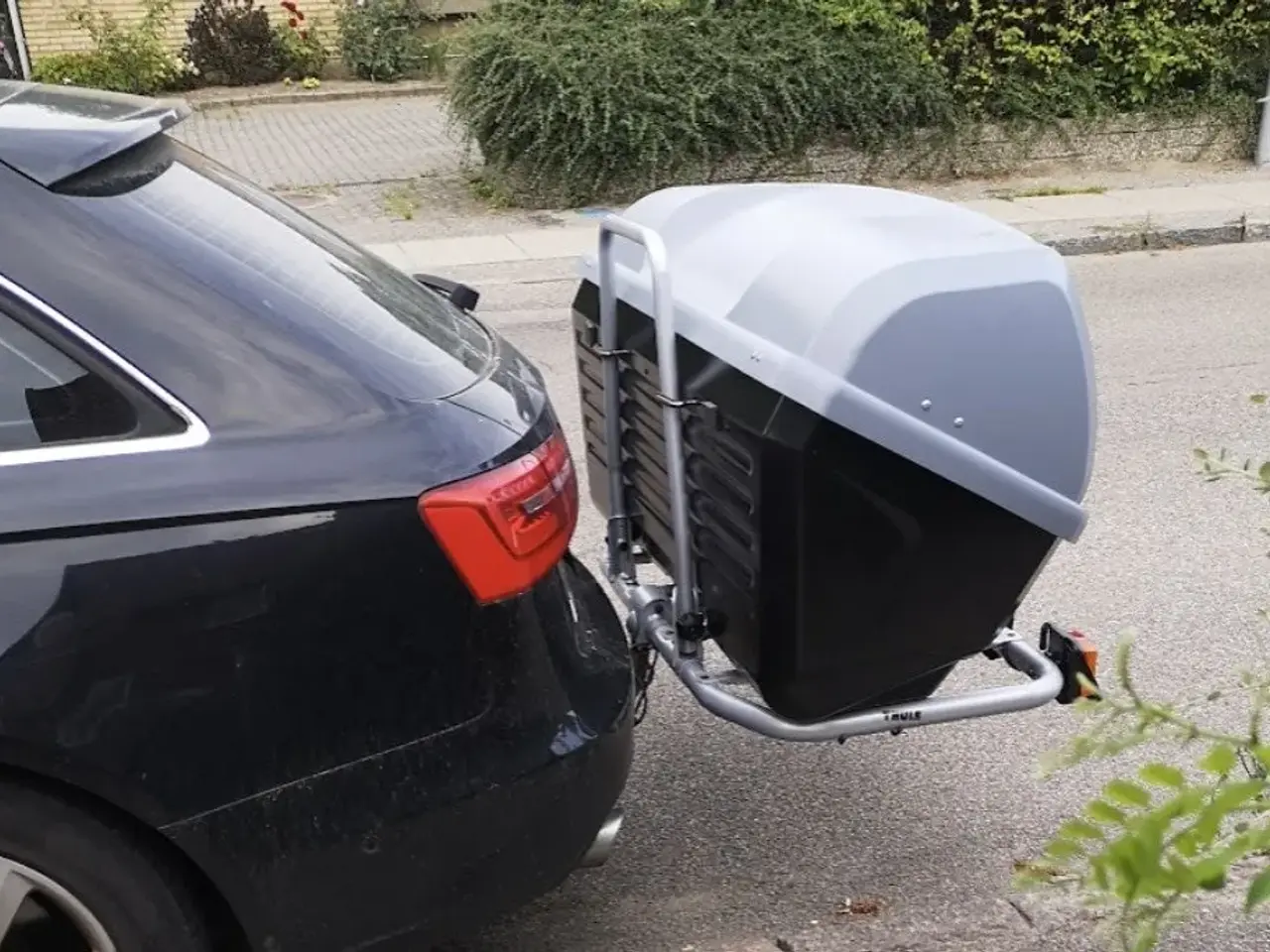 Billede 2 - UDLEJES - Thule bagageboks 420L