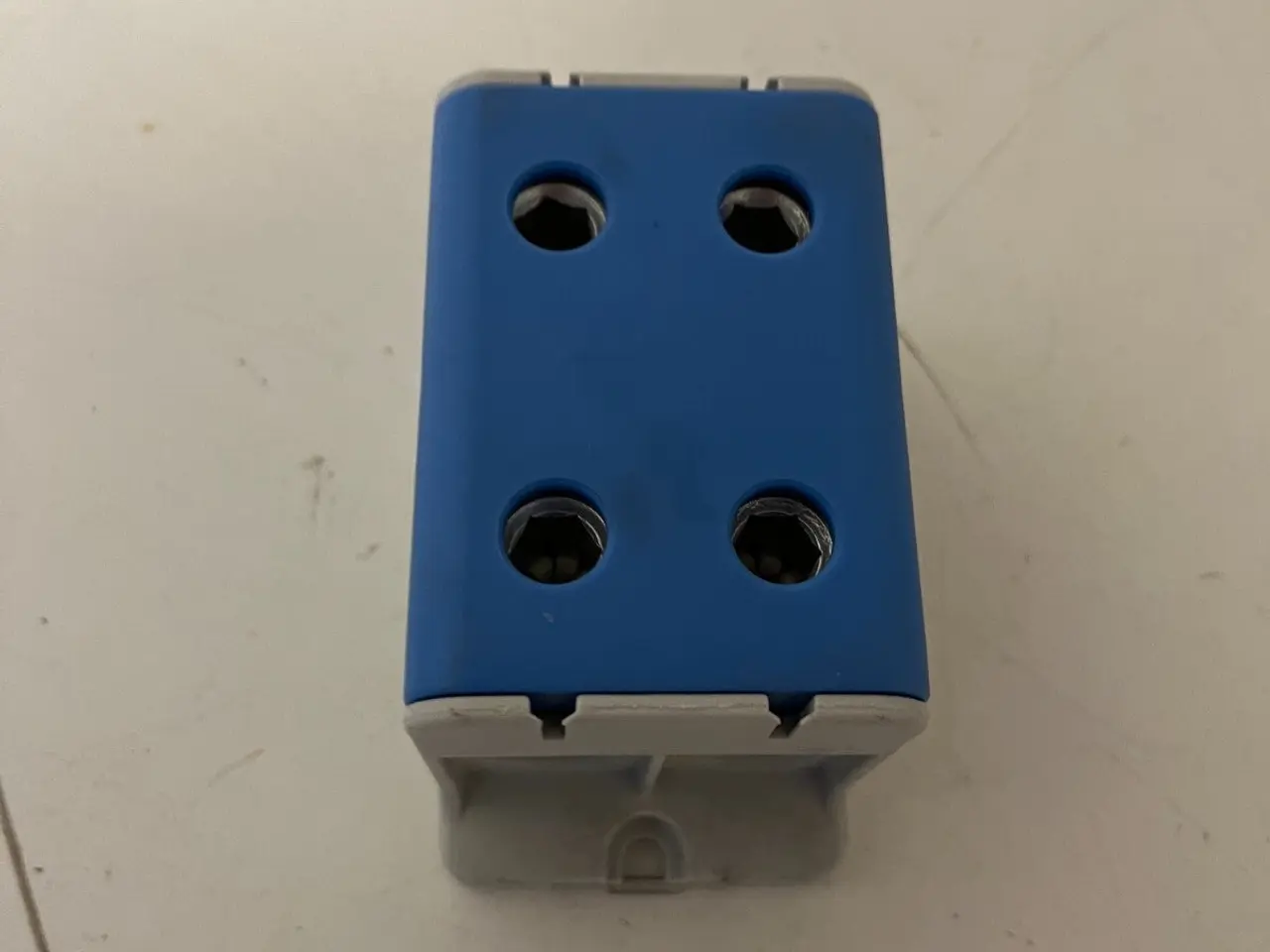Billede 9 - Ensto KE68.2 Tapping Terminal Block - Condition