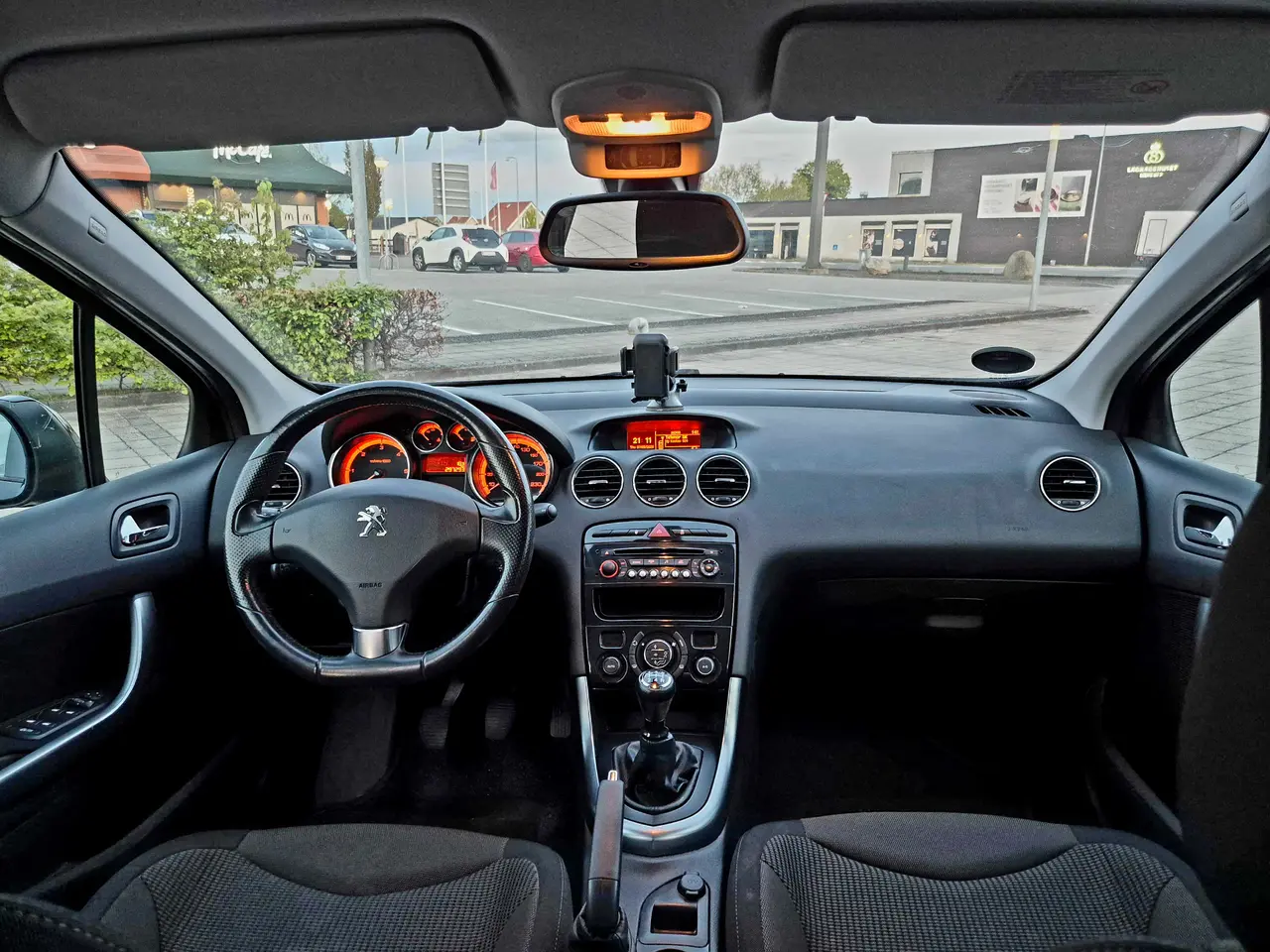 Billede 9 - Peugeot 308 E 1.6 HDi pæn og velholdt øko partikel