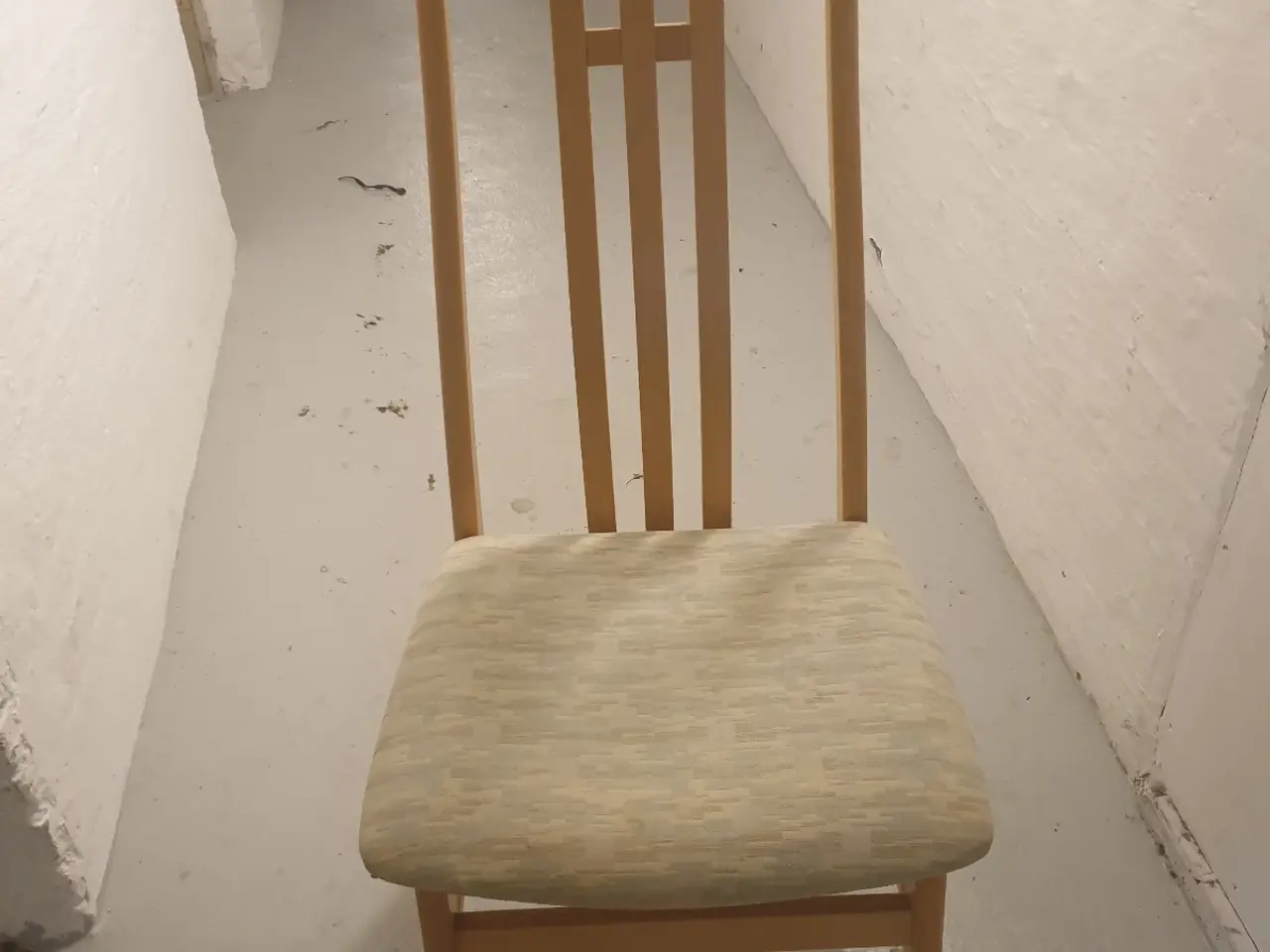 Billede 3 - 4 velholdte dansk design Farstrup spisebordsstole