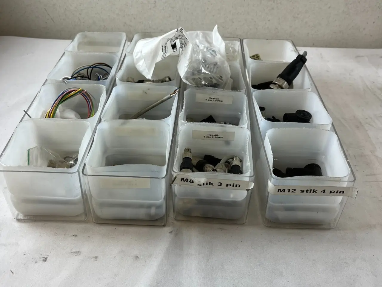 Billede 14 - stik parti M12 M8 Sensor Plugs Cables Pneumatic