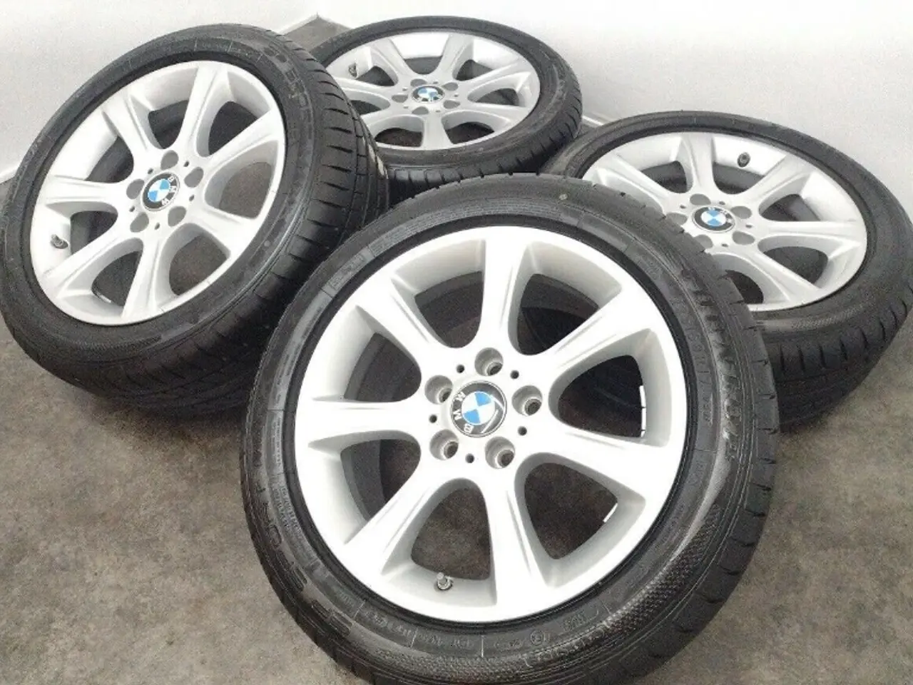 Billede 2 - 5x120 17" IS/ET37 nav 72,6ø BMW Style-394 Nyt sæt