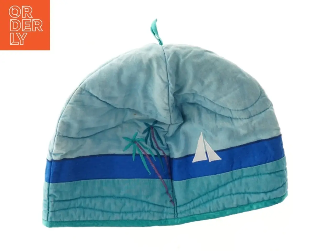 Billede 1 - Tehætte, håndlavet med applikation og broderi (h 27 cm, omkr. 68 cm)