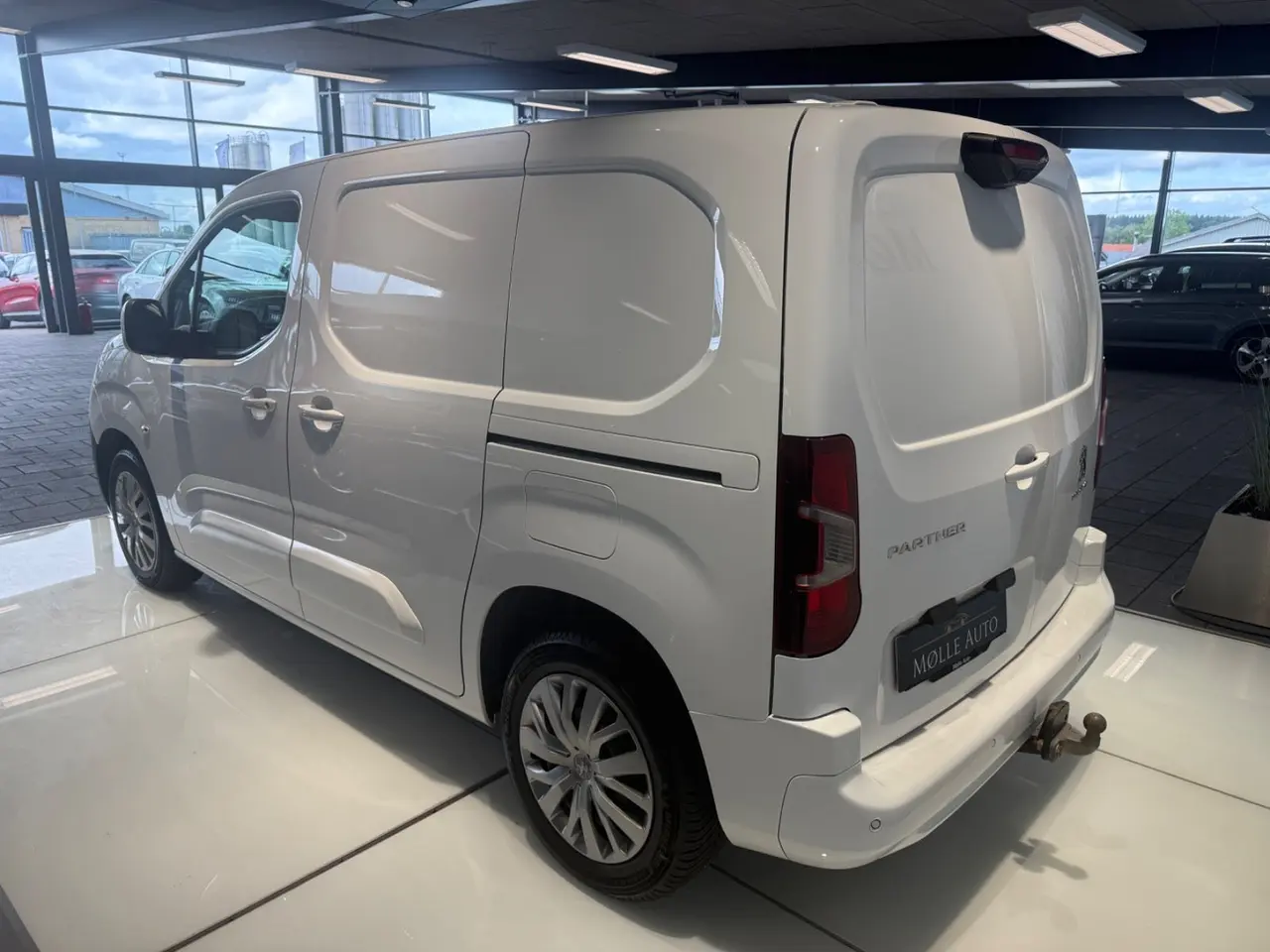 Billede 4 - Peugeot Partner 1,5 BlueHDi 130 L1V1 Plus EAT8 Van