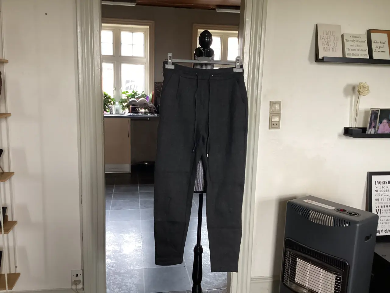 Billede 10 - Bukser / Leggins. STR : 158 - 164 - S.