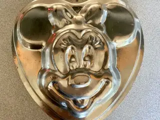 Mickey Mouse bageform til salg