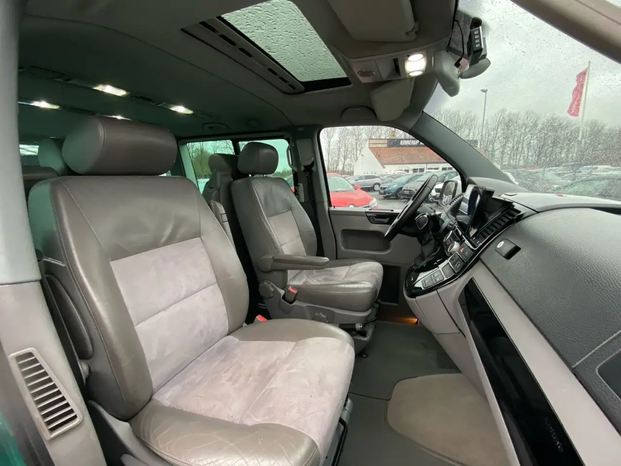 Billede 9 - VW Multivan 2,5 TDI Comfortline 174HK Aut.