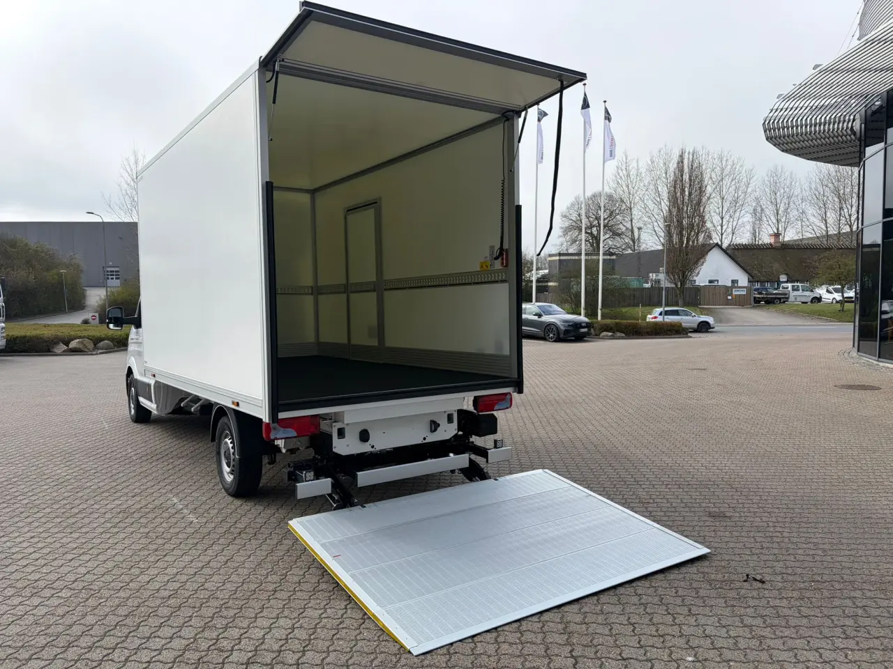Billede 9 - MAN TGE 3.180 A8 8 Pallers, Lukket kasse