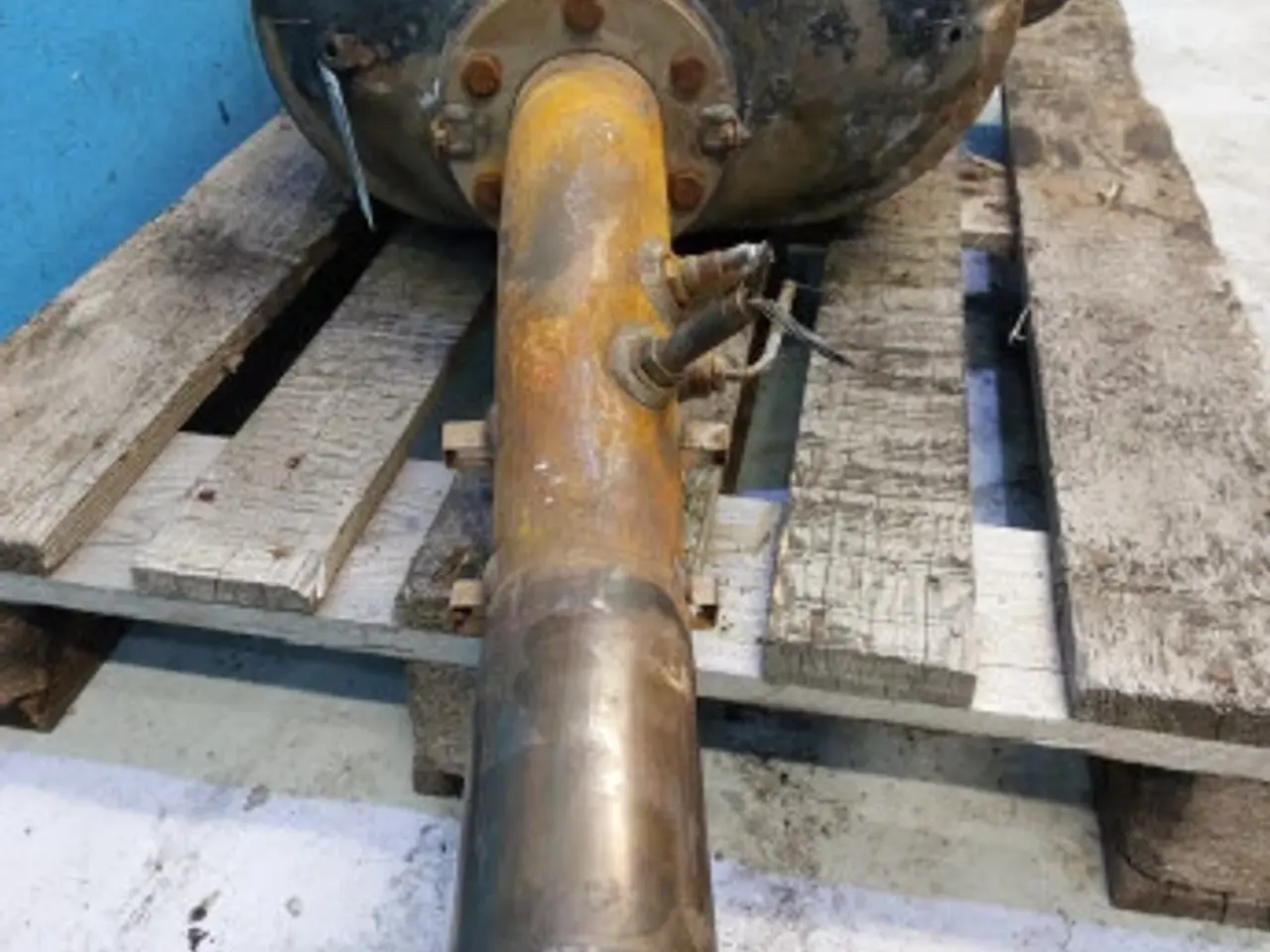 Billede 19 - New Holland T6 Lyddæmper 47828013
