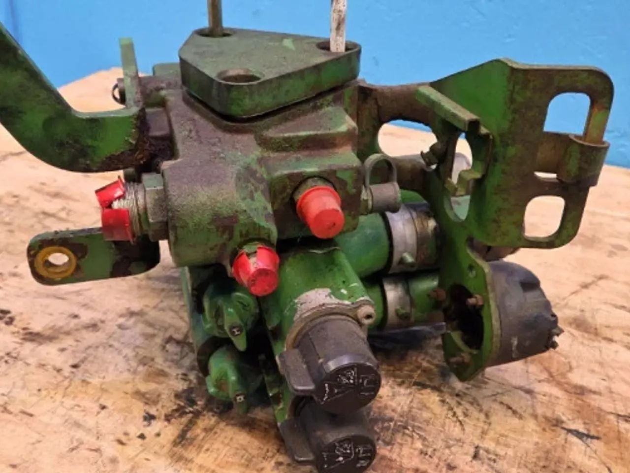 Billede 10 - John Deere 6300 Hydraulikventil AL111254