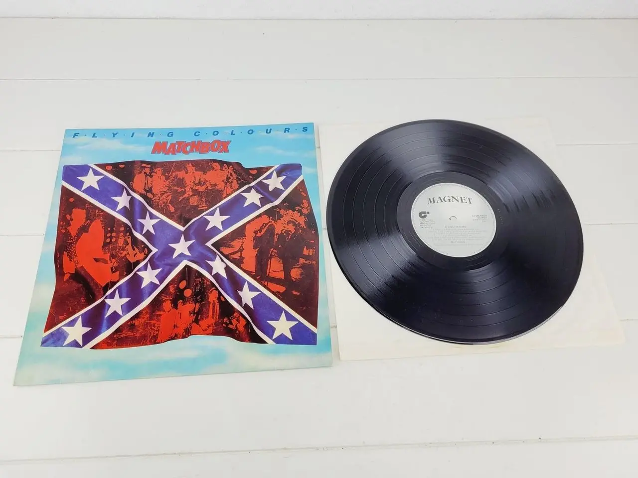 Billede 4 - LP - Flying Colours - Matchbox