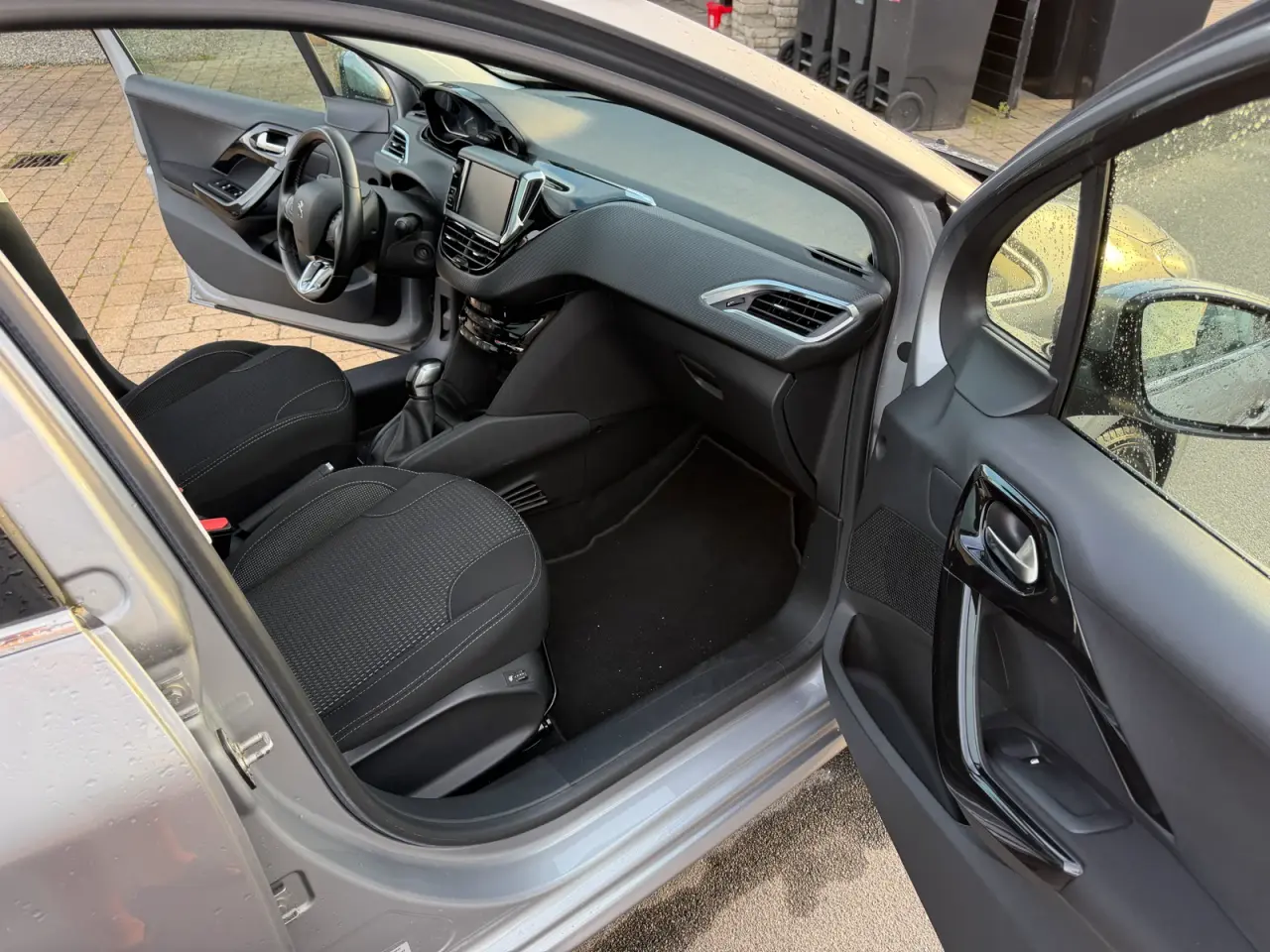 Billede 8 - Peugeot 208 1.5  BlueHDi 100 Infinity Sky