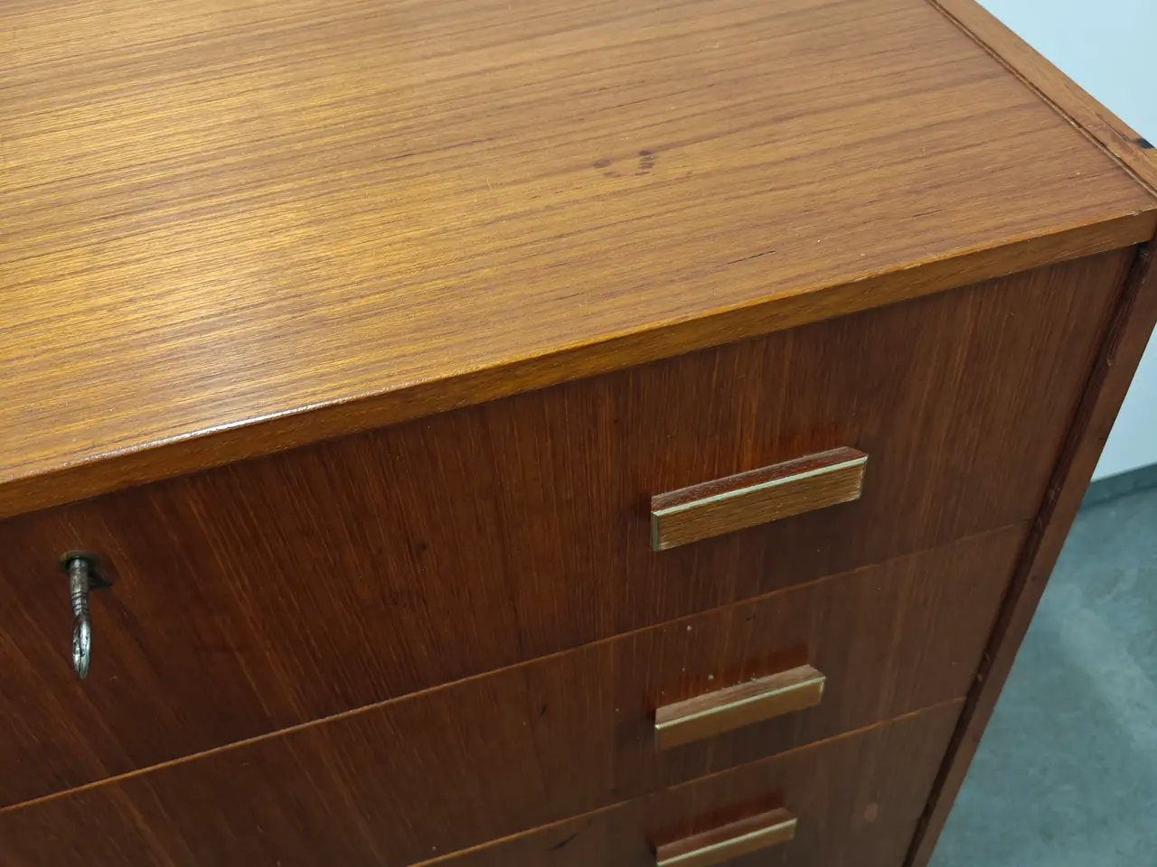 Billede 4 - Teak træ kommode