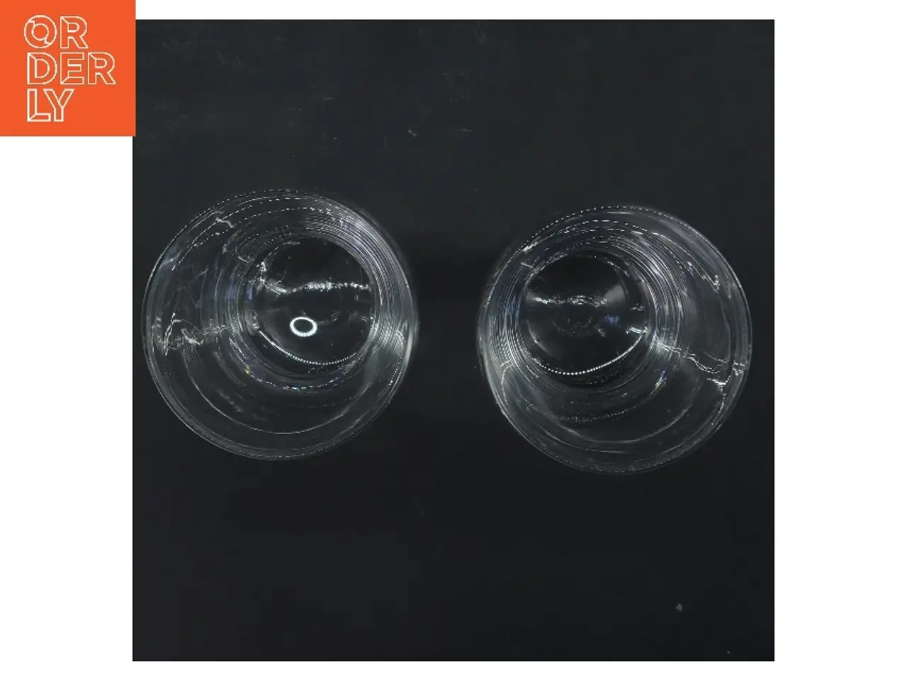 Billede 2 - 2 smukke  ølglas (str. 2 stk Ø 8 cm længde 18,5 cm)