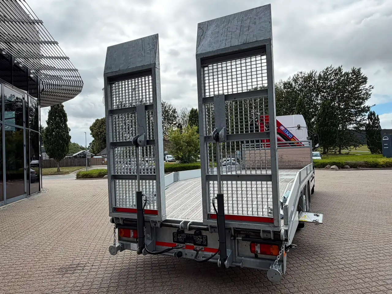 Billede 5 - MAN TGM 26.290 6X2-4, Knæklad