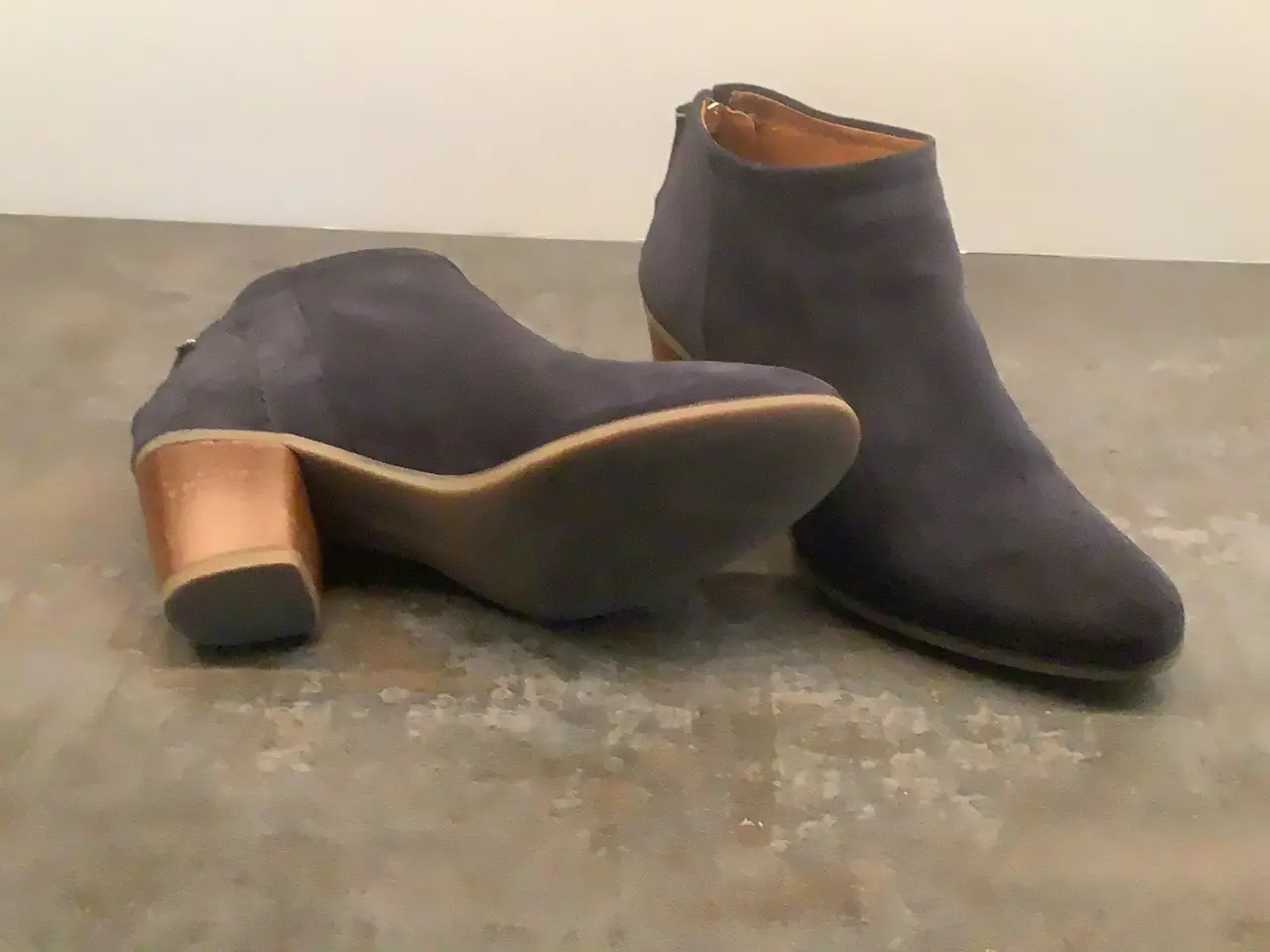 Billede 2 - Elegate sko, støvletter, og sandaler 50/100