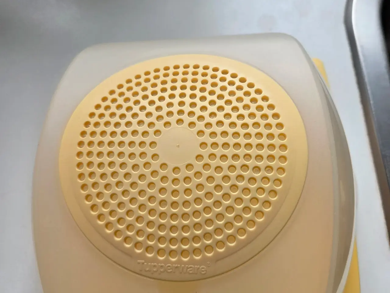 Billede 1 - Tupperware osteklokke