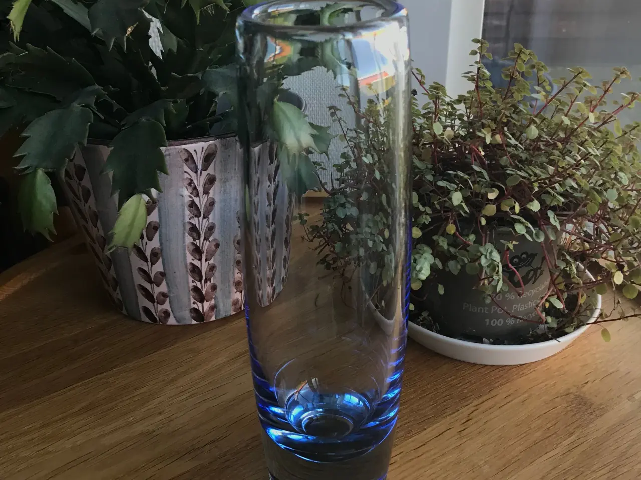 Billede 1 - Cylindervase i lyseblåt glas, 22,5 cm, Holmegaard