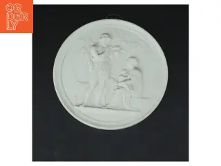 Dekorativt porcelænsrelief fra Royal Copenhagen (str. Ø 14 cm)