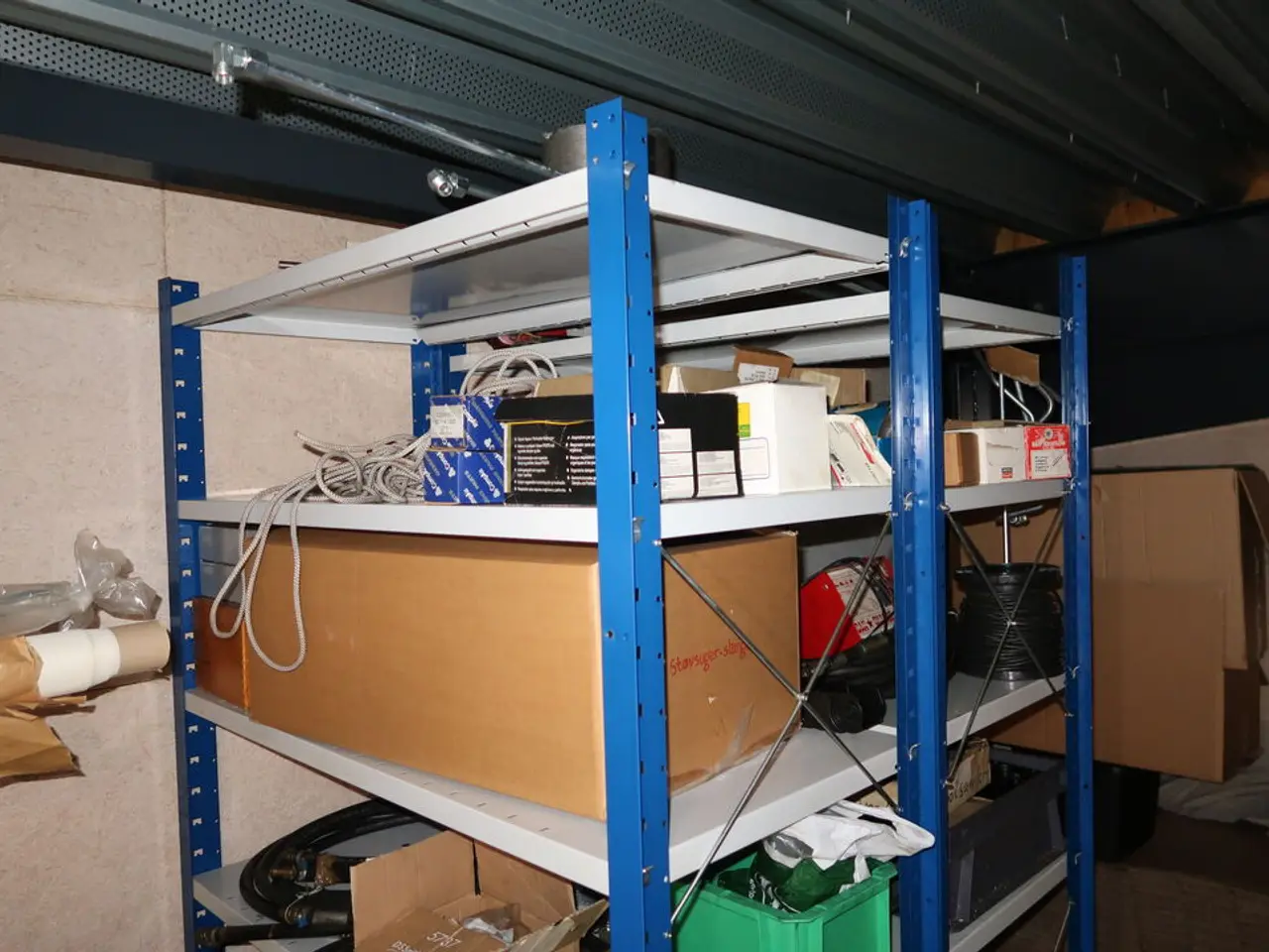 Billede 7 - Div. Varelager og reservedele